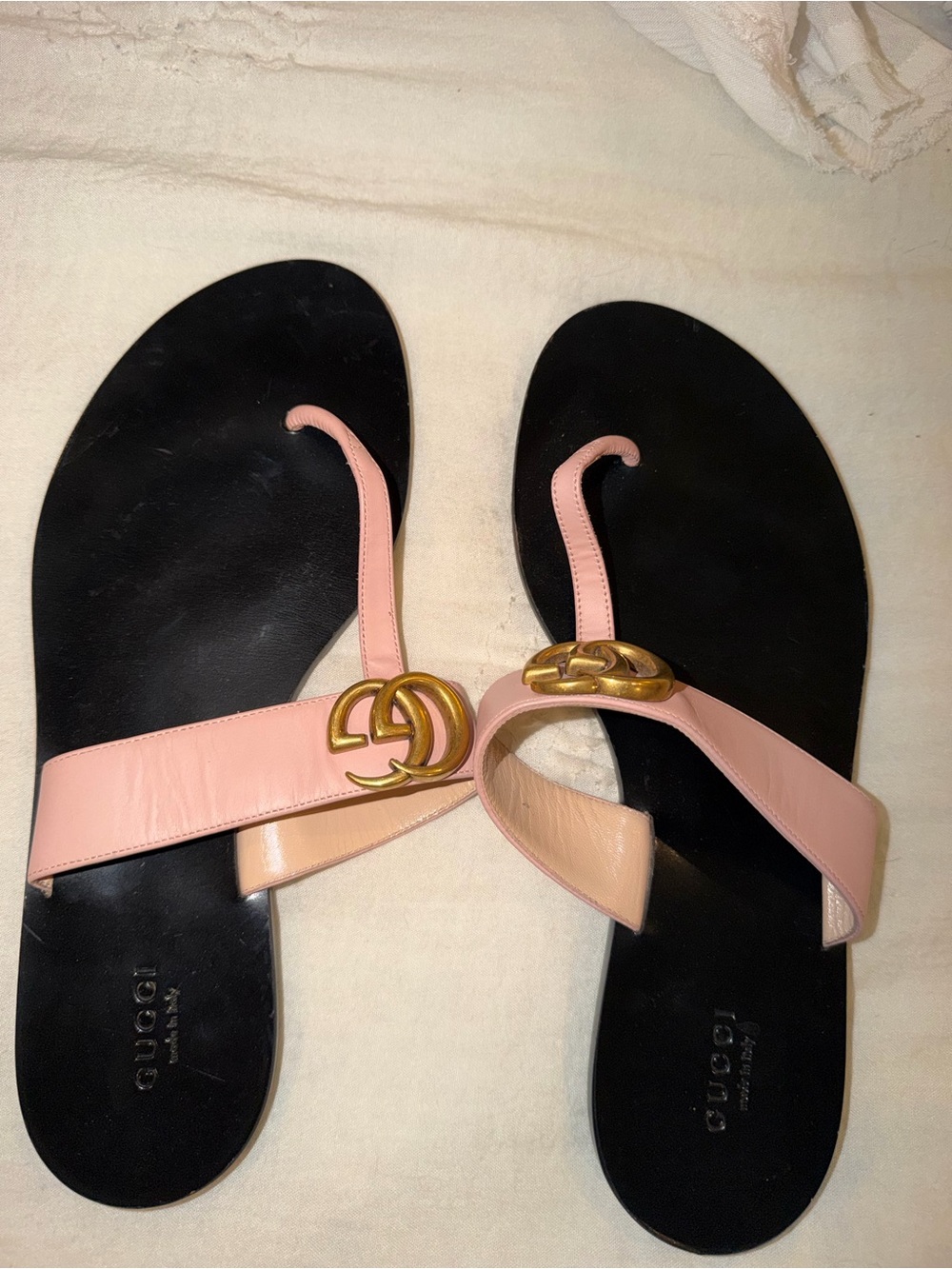 Gucci Pink Leather Thong Sandals with Gold Double G